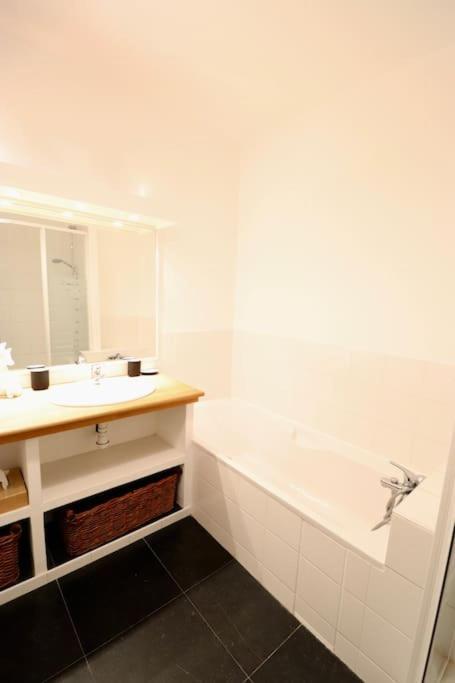 Bel Apt 6 Pers, 2 Chambres Avec Balcon Et Parking Le Touquet ภายนอก รูปภาพ